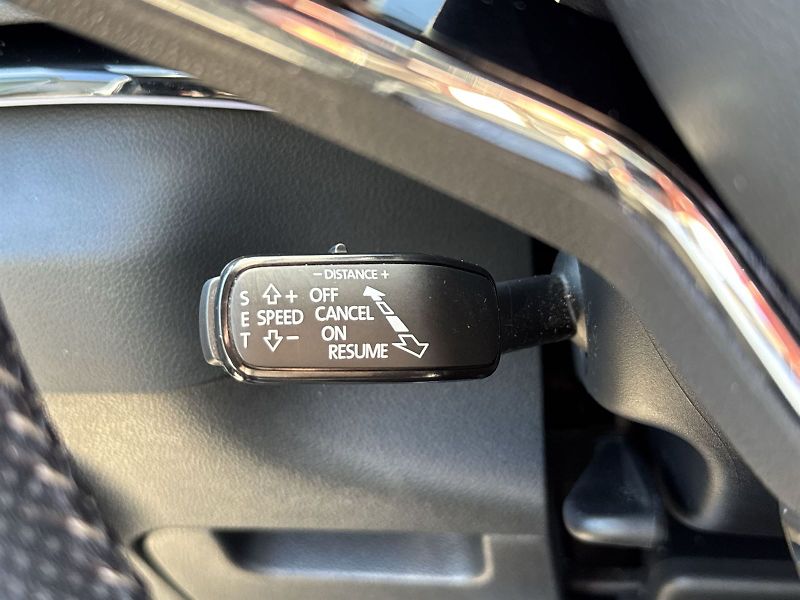 Škoda Karoq (2022) 2.0 TDI Sportline - fotka 14 z 35