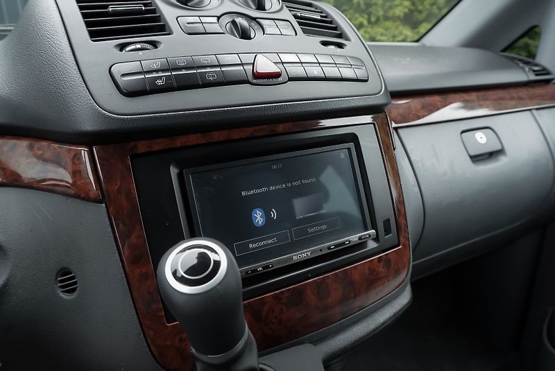 Mercedes-Benz Viano 220 cdi AMBIENTE - fotka 21 z 39