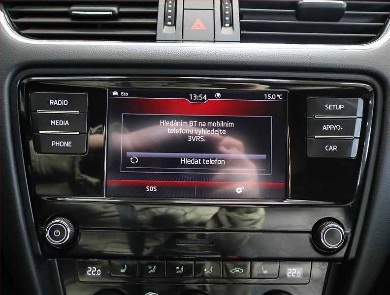 Škoda Octavia (2018) RS 2.0 TDI 4x4 DSG, 4X4 - fotka 18 z 25