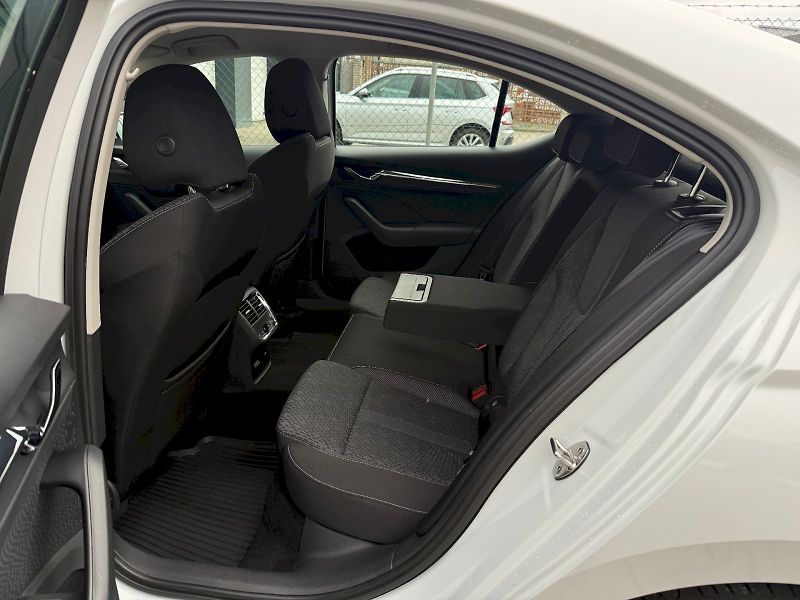Škoda Octavia (2022) 1.5 TSI 110 kW DSG Style Plus - fotka 7 z 27