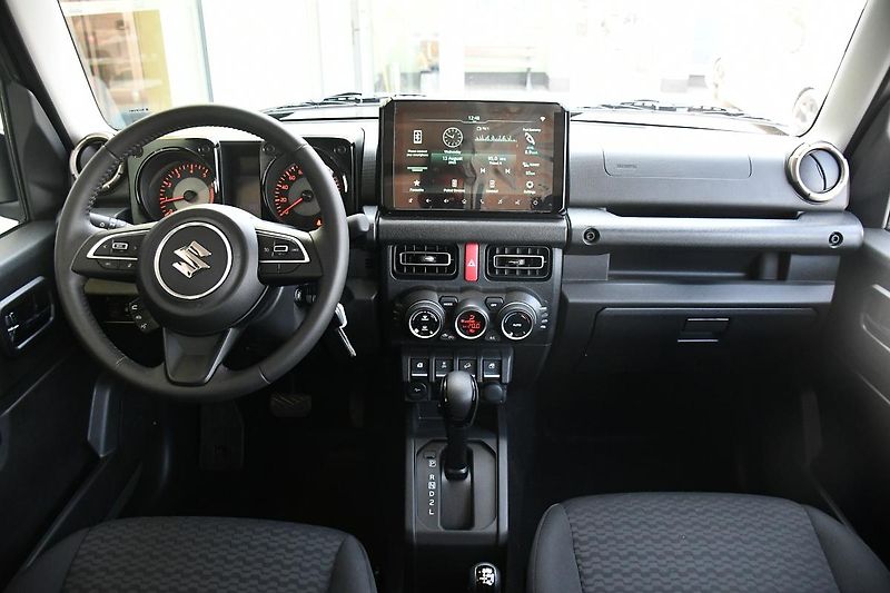 Suzuki Jimny 1,5 GLX AUTOMAT, 4X4 LONG - fotka 5 z 39