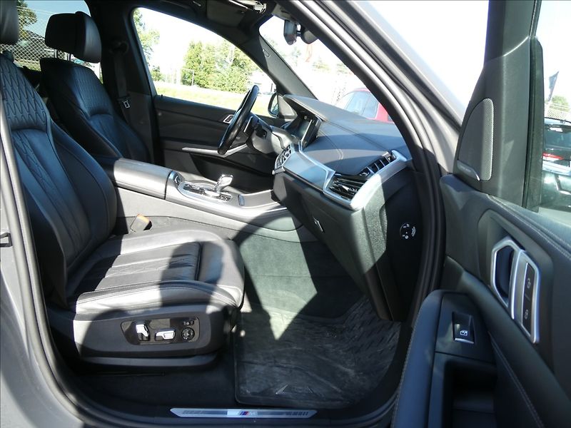 BMW X5 3,0 xDrive30d AT8 M-Paket,záru - fotka 27 z 48