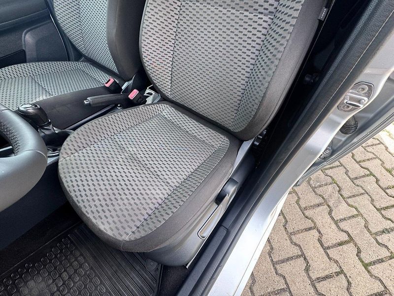 Škoda Fabia (2013) 1,2 TDI 55 KW ROZVODY STK - fotka 22 z 50