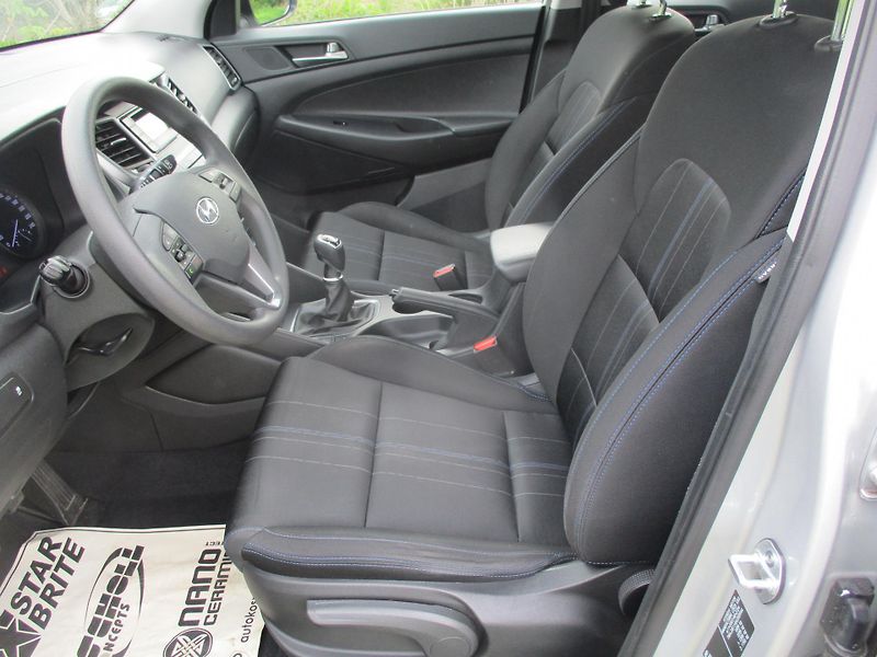 Hyundai Tucson 1.6 GDi 99kW*70tkm*KRÁSNÝ STAV - fotka 14 z 41