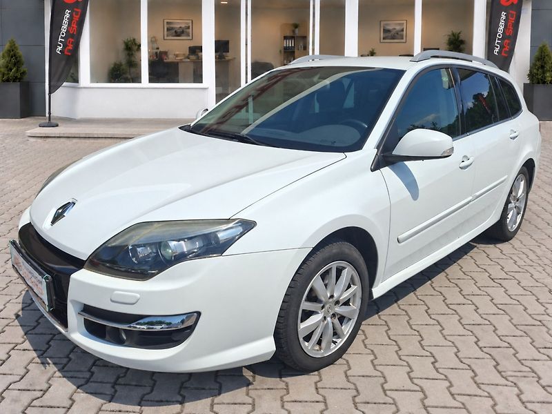 Renault Laguna (2013) 2.0dCi 110kW BLACK EDITION - fotka 4 z 33