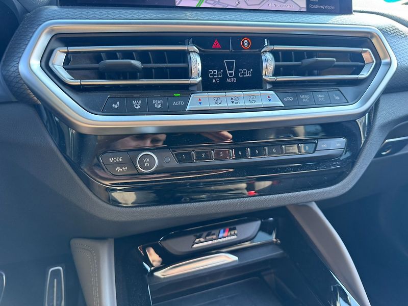 BMW X4 (2023) COMPET. 3,0i 375 KW 2. MAJ PPF - fotka 26 z 50