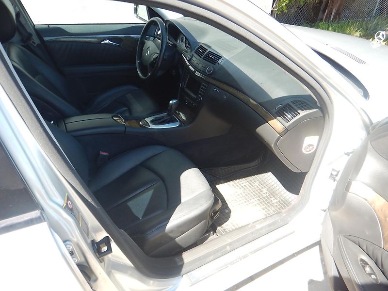 Mercedes-Benz Třídy E E 350 4MATIC, DIGIKLIMA - fotka 13 z 32
