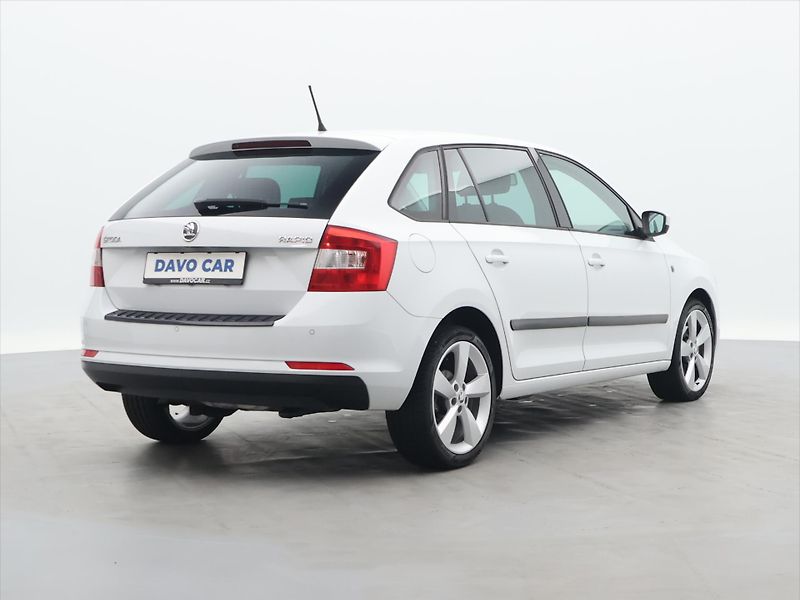 Škoda Rapid 1,2 TSI Drive Xenon 1.Maj. - fotka 7 z 32