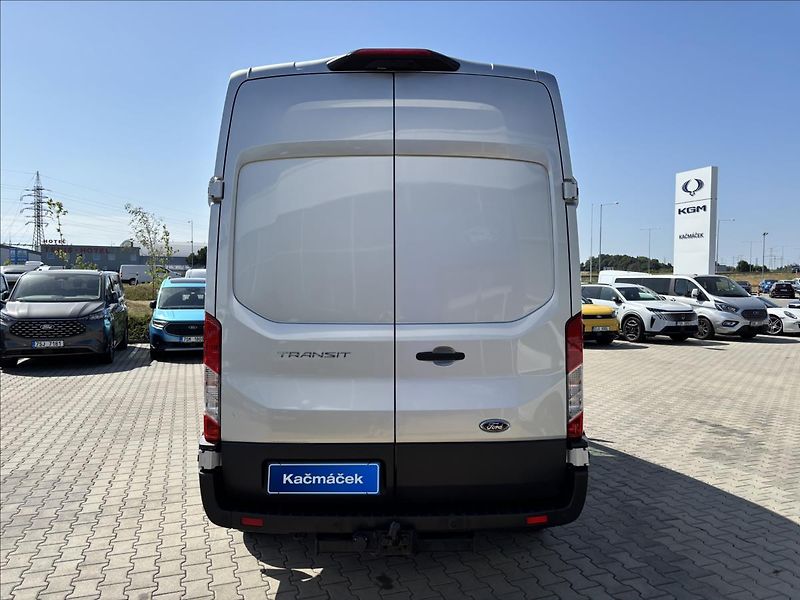 Ford Transit 2,0 EcoBlue 125kW Trend L2H3 - fotka 4 z 37