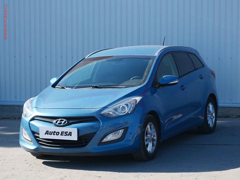 Hyundai i30 (2013) 1.6 CRDi, ČR - fotka 3 z 17