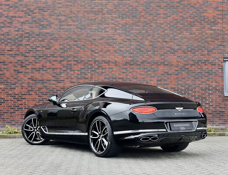 Bentley Continental GT (2020) 4.0 V8 440 KW 4x4 - fotka 2 z 51