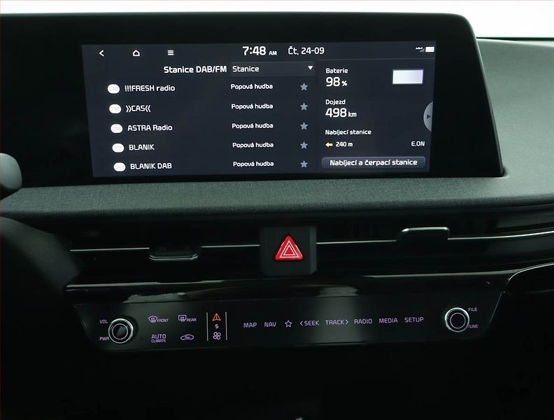 Kia EV6 (2023) RWD 77.4 kWh, SoH 100% - fotka 12 z 19