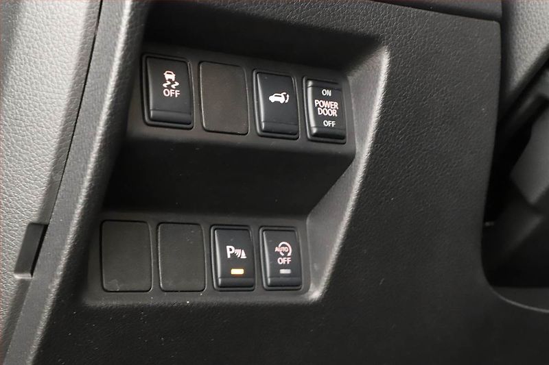 Nissan X-Trail (2017) 1.6 dCi, Kůže, Navi, Tempomat - fotka 17 z 21