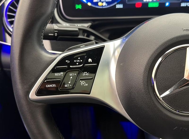 Mercedes-Benz EQE 350 AMG 4M Kamera LED BLIS  - fotka 29 z 34
