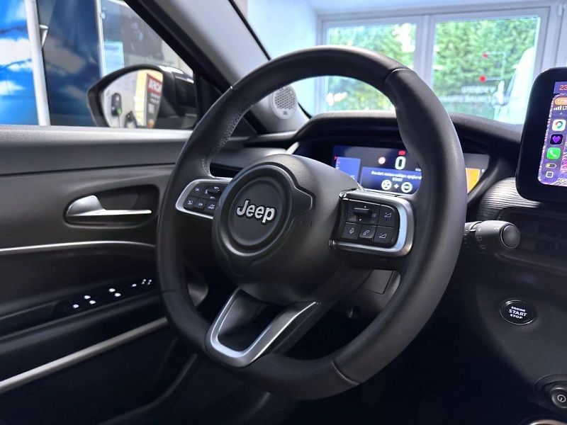 Jeep Avenger (2023) 1.2 Turbo 100k MT6 Altitude - fotka 17 z 19
