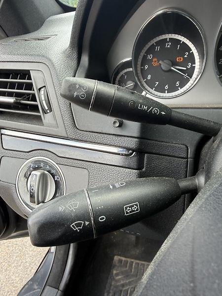 Mercedes-Benz Třídy E E 350  - fotka 15 z 20