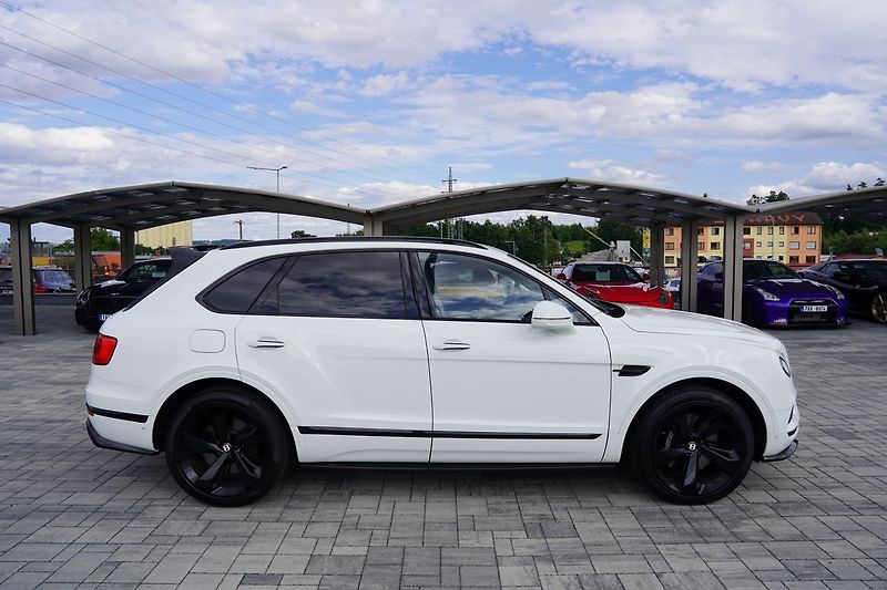 Bentley Bentayga 4.0i V8, Mulliner, ČR, DPH - fotka 7 z 51