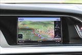 Audi A4 2,0 TDi  AUTOMAT, S-LINE - náhled 22