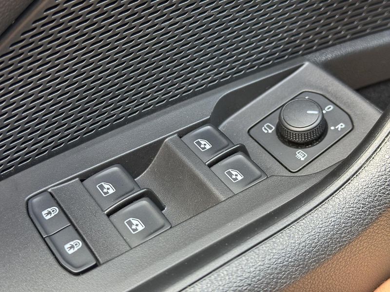 Škoda Octavia (2021) IV 1.5TSi MAN, Style Kessy DPH - fotka 26 z 44