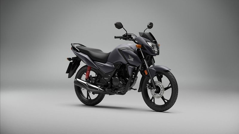 Honda CB 125 F (2026) - fotka 4 z 8