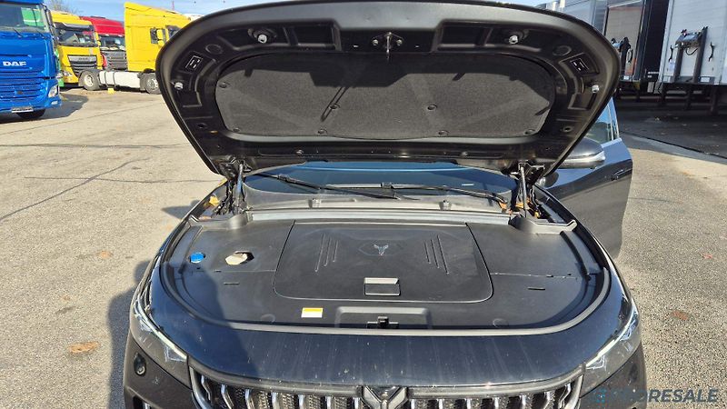 Ostatní VOYAH H97Z Free BEV 106kWh 4WD - fotka 16 z 19