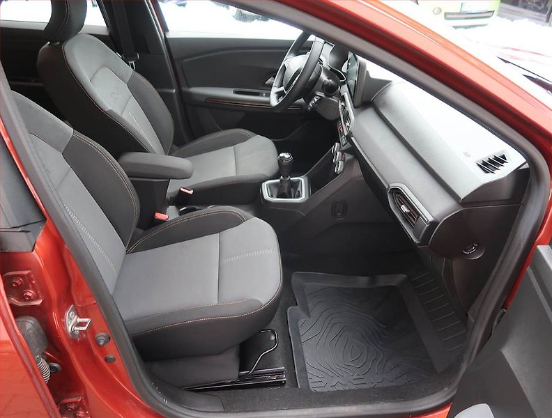 Dacia Jogger (2024) 1.0 TCe, LPG, ČR,1.maj - fotka 9 z 14
