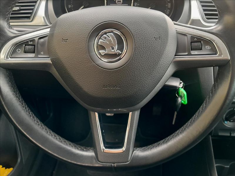 Škoda Rapid 1.2TSI 77kW  NOVÝ MOTOR - fotka 38 z 47