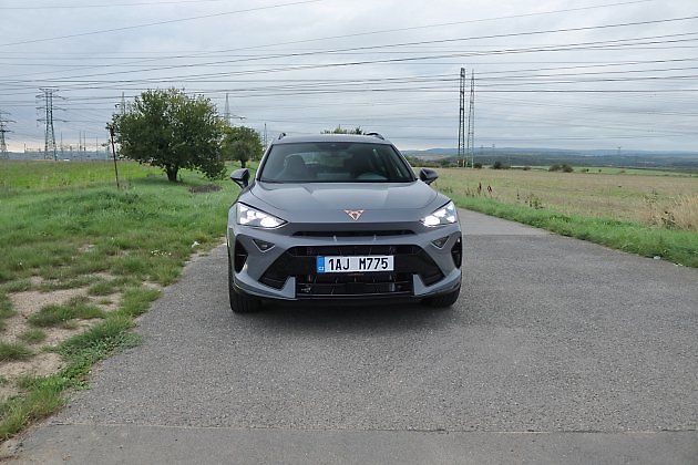 Loňský facelift přinesl novou příď a ještě dravější tvary., zdroj: Deník/Viola Procházková