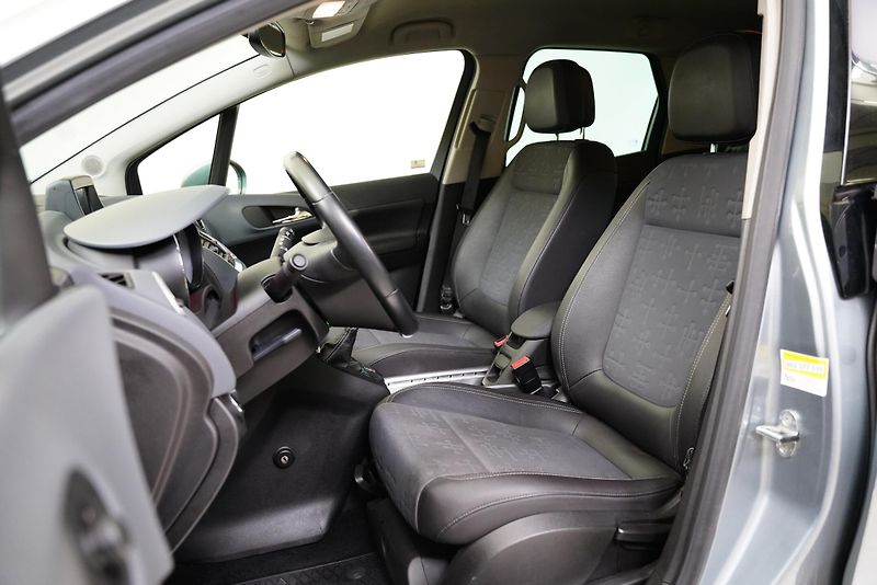 Opel Meriva - fotka 11 z 23