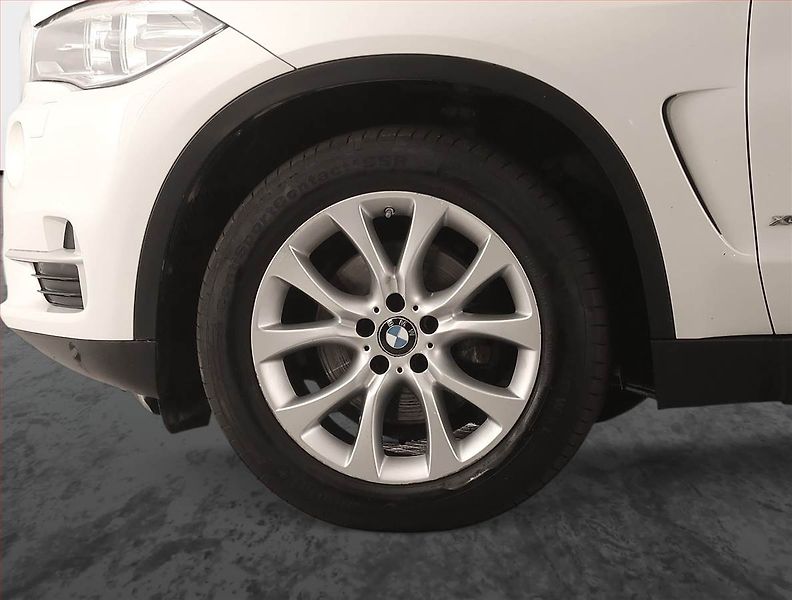 BMW X5 (2018) xDrive30d - fotka 15 z 26