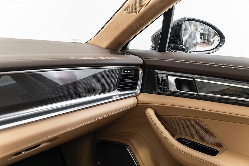 Porsche Panamera Turbo S E-Hybrid*CZ*záruka - fotka 32 z 41