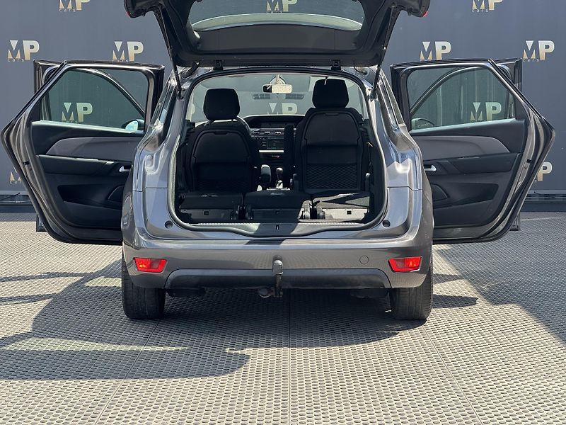 Citroën C4 Picasso (2018) 1.2 SpaceTourer PureTech tažné - fotka 11 z 44
