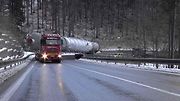 Přeprava chemických aparátů z Ondřejovických strojíren do Bratislavy.