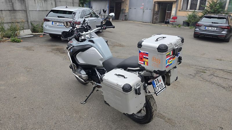 BMW R 1250 GS Adventure (2022) - fotka 9 z 13
