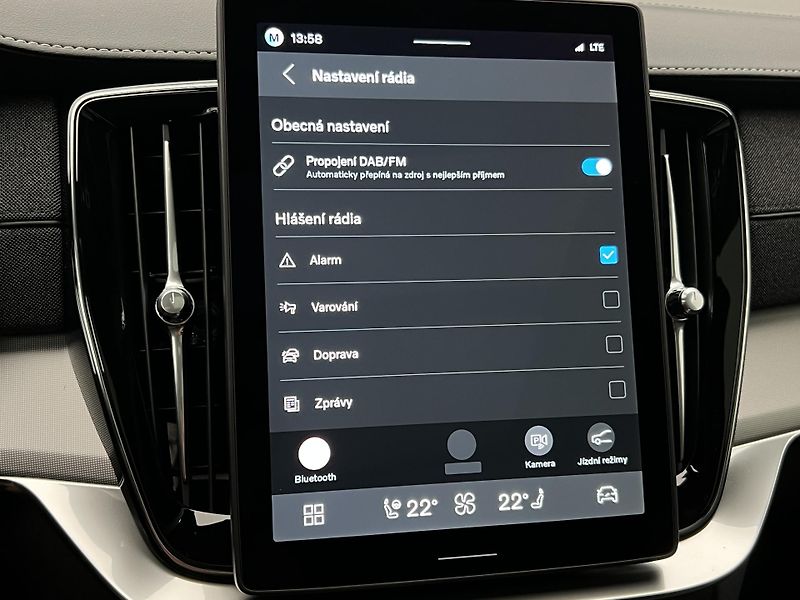 Volvo XC90 (2026) T8 AWD BLACK EDITION ULTRA - fotka 46 z 47
