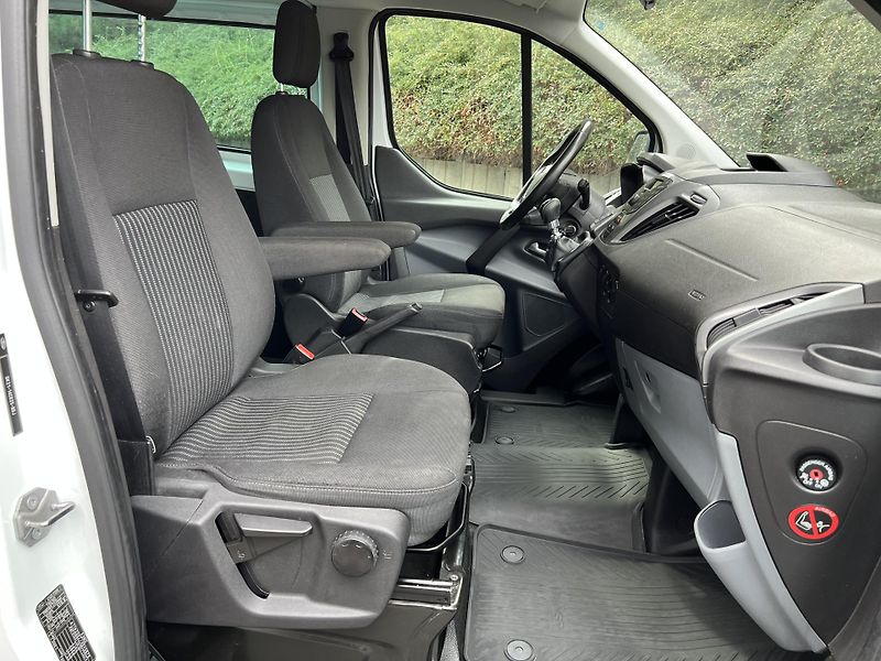 Ford Transit Custom 2.0 TDCi 96 kW RAMPA - fotka 6 z 25