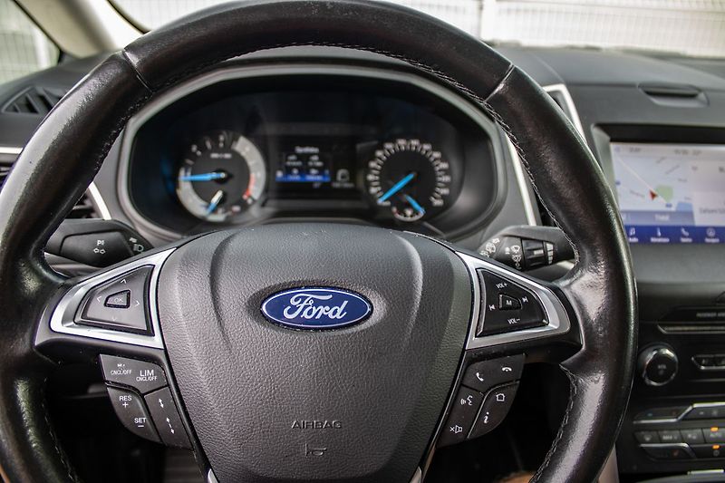 Ford S-MAX - fotka 15 z 24
