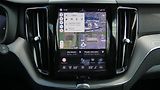 Volvo XC60 B4 mHEV AWD Plus Dark - náhled 14