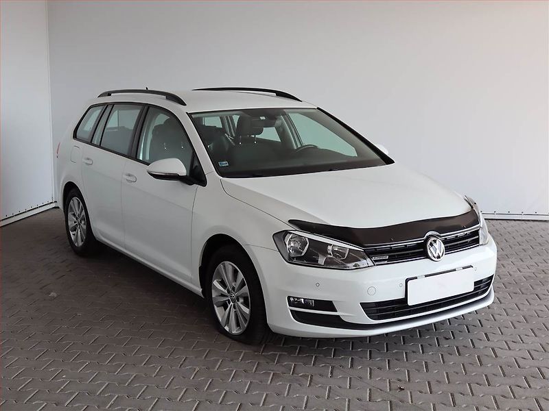 Volkswagen Golf (2016) 1.6 TDI, Automat, Serv.kniha - fotka 4 z 16