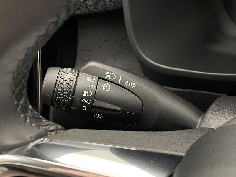 Volvo XC40 PURE ELECTRIC RECHARGE CORE  - fotka 22 z 55
