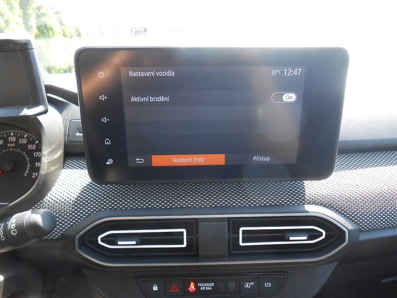 Dacia Sandero 1.0TCe+LPG,KLIMA,LED!! - fotka 34 z 41