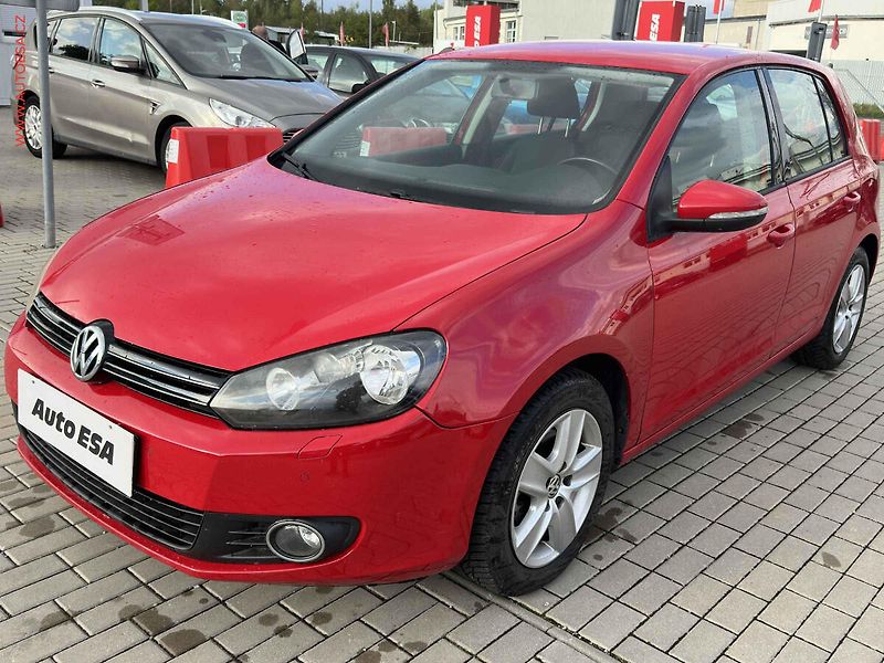 Volkswagen Golf (2010) 1.4 TSi, AC, park.čidla - fotka 3 z 17
