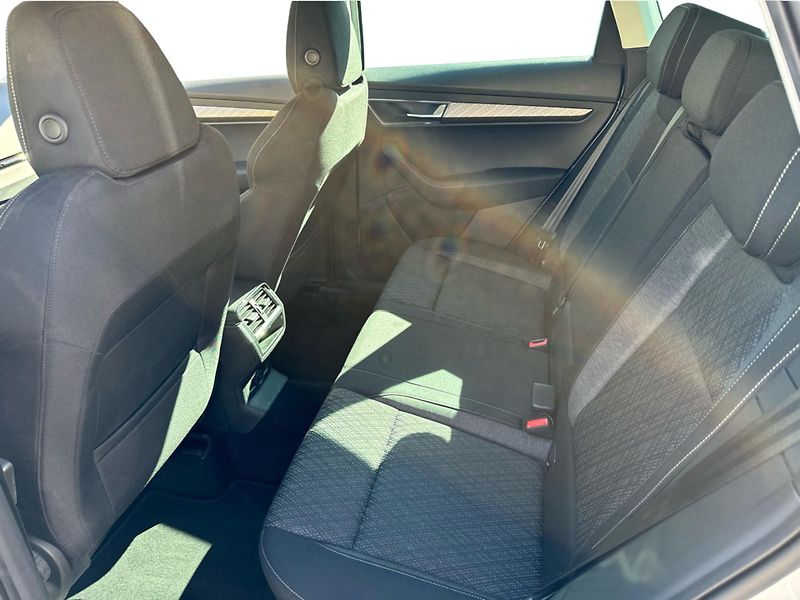 Škoda Karoq 4x4 Style 2.0 TDI /110kW 7st.a - fotka 12 z 21