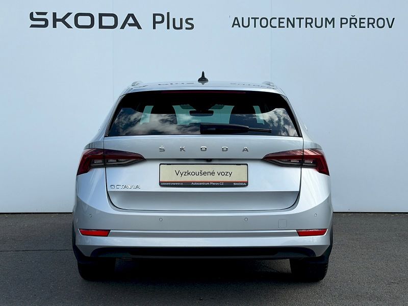 Škoda Octavia (2022) Combi 1.5 TSI 110kW Style Plus - fotka 33 z 35