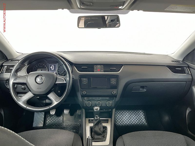 Škoda Octavia (2015) 1.6 TDI, ČR, servis.kniha, AC - fotka 8 z 13