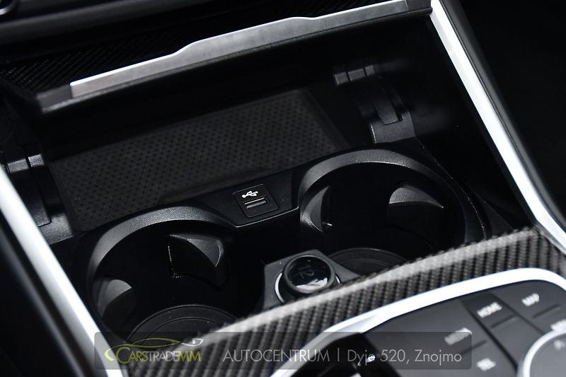 BMW Řada 3 320d xDrive M-SPORT 3L-ZÁRUKA  - fotka 36 z 58