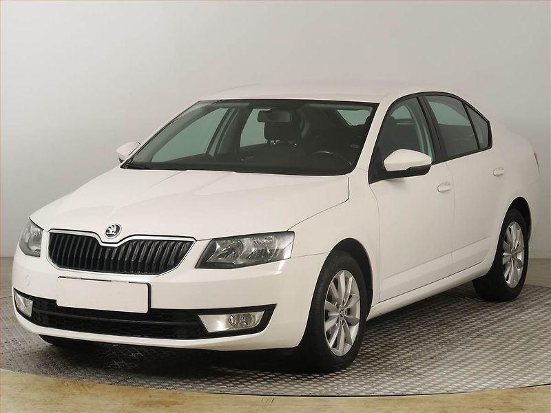 Škoda Octavia (2016) Ambition 1.6 TDI, Tempomat - fotka 2 z 15