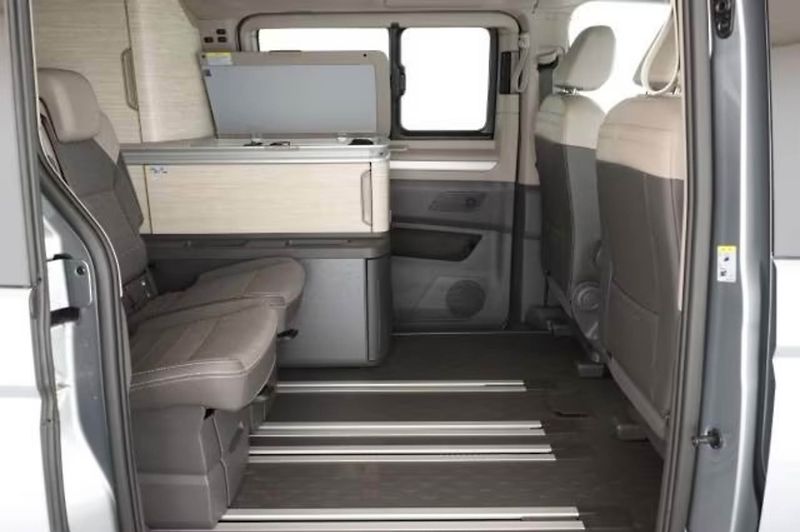 Volkswagen California eHybrid 4M Ocean IQ 360 NezTop - fotka 4 z 6