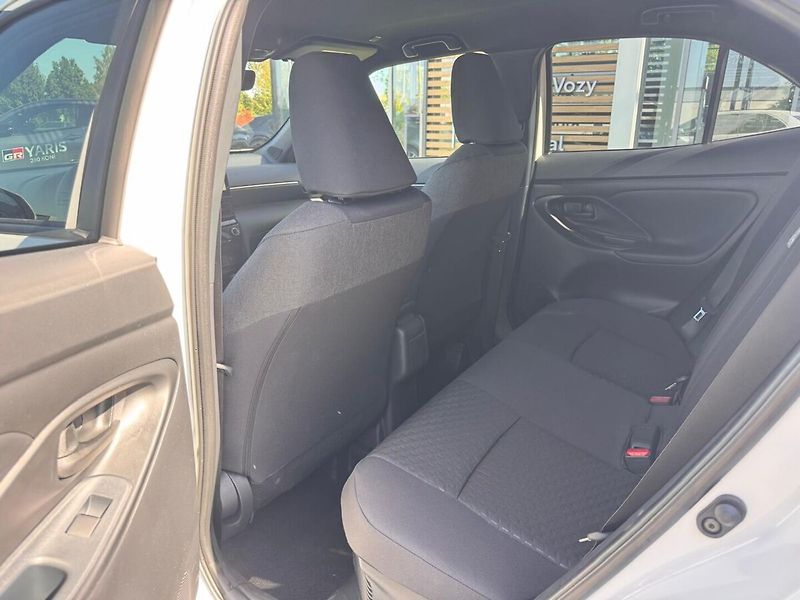 Toyota Yaris Cross - fotka 13 z 13