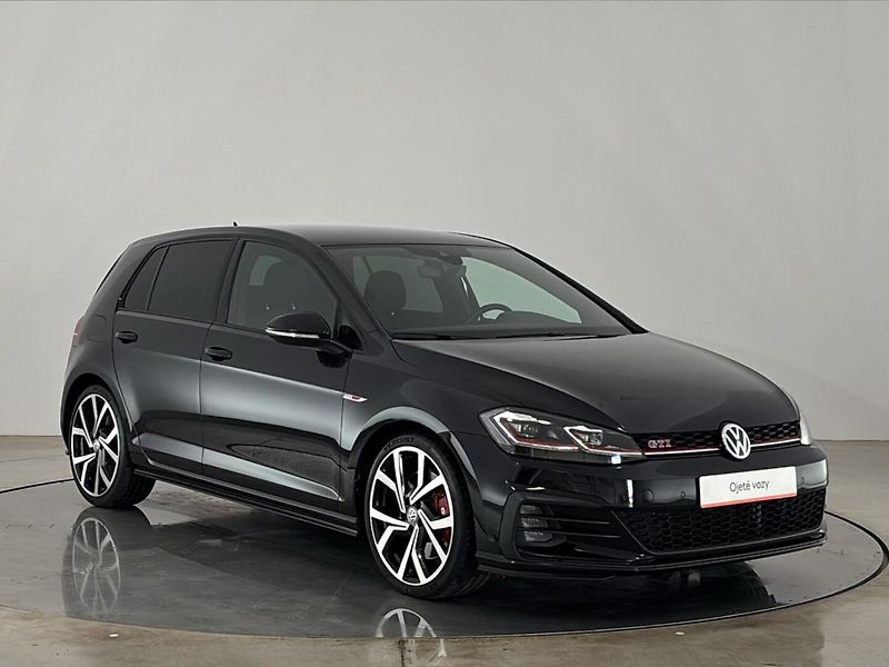 Volkswagen Golf GTI,DSG - fotka 14 z 27